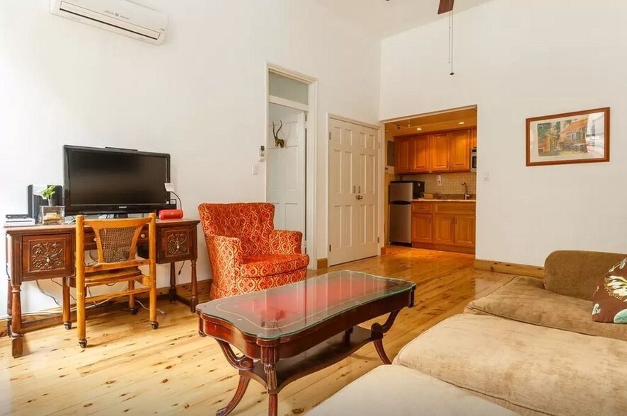 More Photos Of 87 E 4th St, New York Apartments For Lease