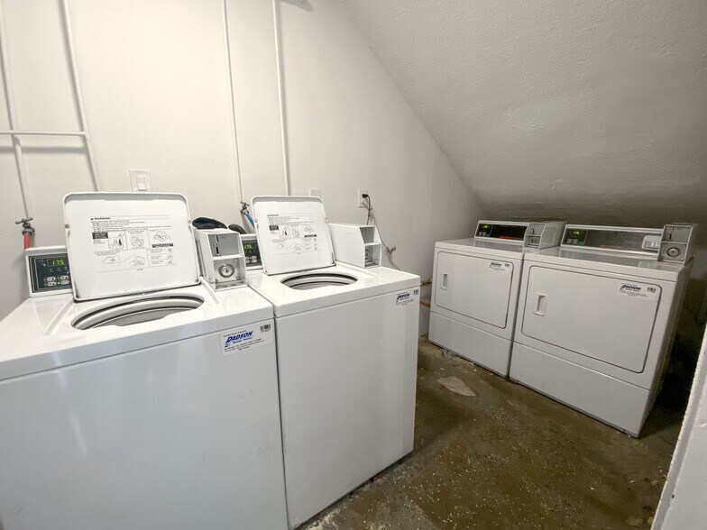 More Photos Of 14715-14719 Chadron Ave, Gardena Apartments For Sale