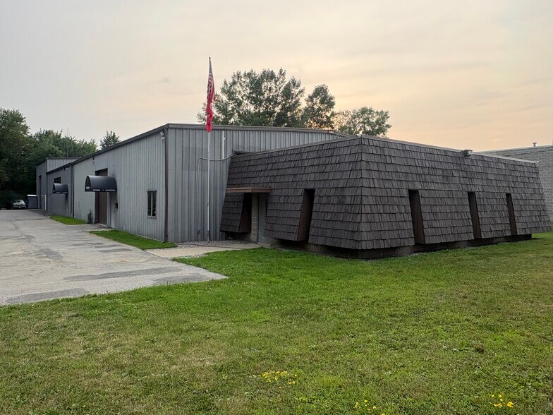 Primary Photo Of 3646 California Rd, Orchard Park Industrial For Lease