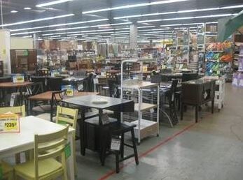 More Photos Of 1693 Plainfield Rd, Crest Hill Department Store For Lease