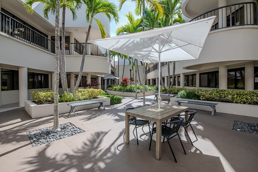 More Photos Of 851 Broken Sound Pky NW, Boca Raton Office For Sale