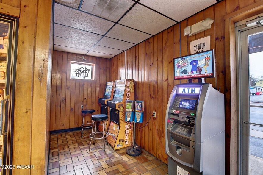 More Photos Of 505 Washington Blvd, Williamsport Restaurant For Sale