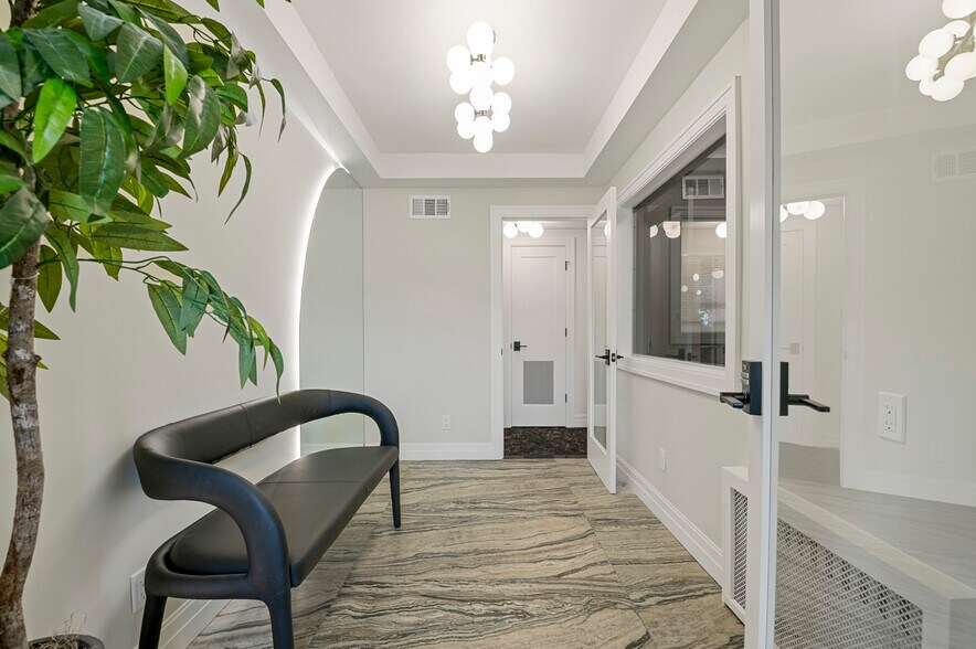 More Photos Of 1553 Broadway, Hewlett Office For Lease