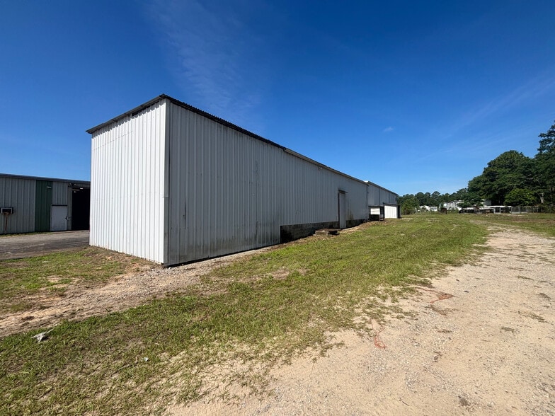 More Photos Of 424 Shelton Rd, West Columbia Warehouse For Sale
