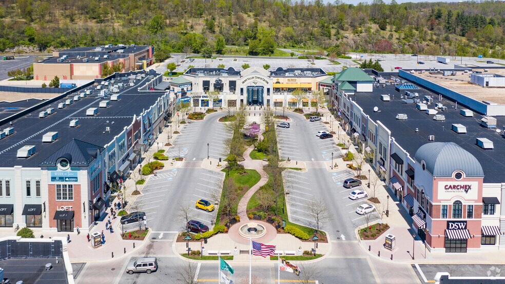 Primary Photo Of 118 Shawan Rd, Hunt Valley General Retail For Lease