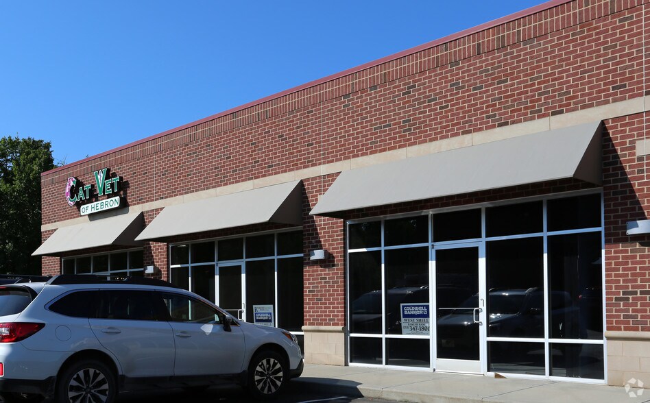 More Photos Of 2161 N Bend Rd, Hebron Freestanding For Lease