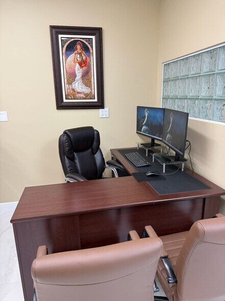 More Photos Of 4851 W Hillsboro Blvd, Coconut Creek Coworking Space