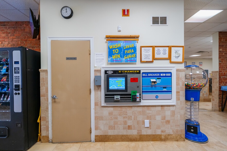 More Photos Of 45-47 Spring St, Ossining Apartments For Sale