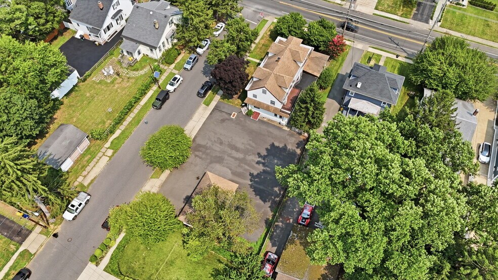 More Photos Of 168 White Horse Ave, Hamilton Office For Sale