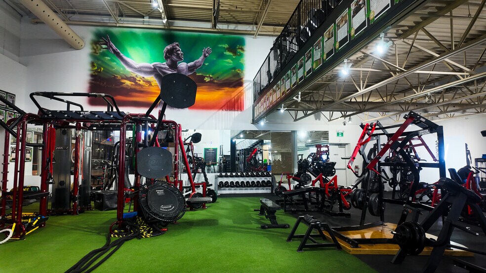 More Photos Of 31 Jevlan Dr, Vaughan General Retail For Lease