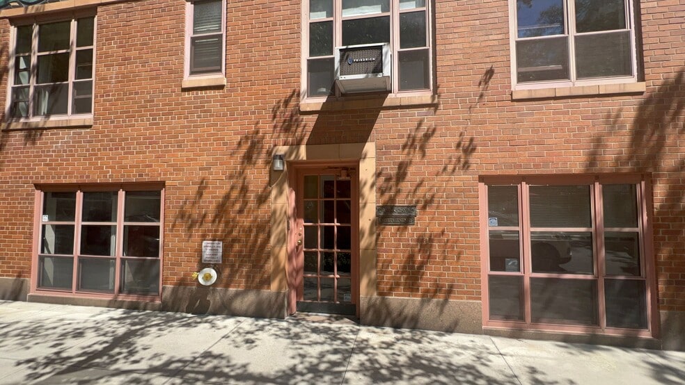 More Photos Of 235 E 22nd St, New York Apartments For Sale