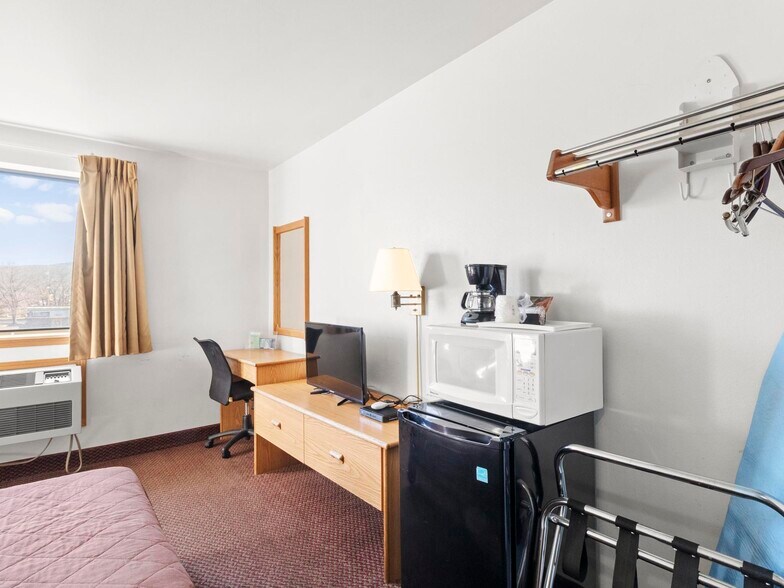 More Photos Of , Elko Hospitality For Sale