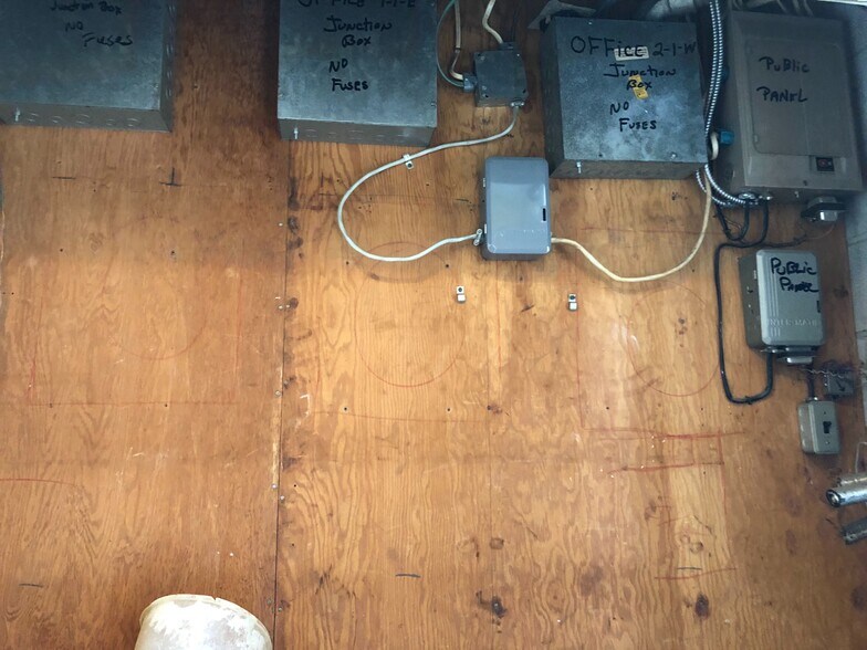 More Photos Of 5202 Baltimore National Pike, Catonsville Office For Sale