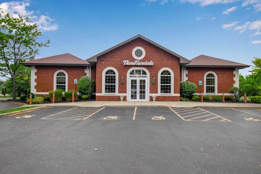 Primary Photo Of 672 Wehrle Dr, Buffalo Restaurant For Sale