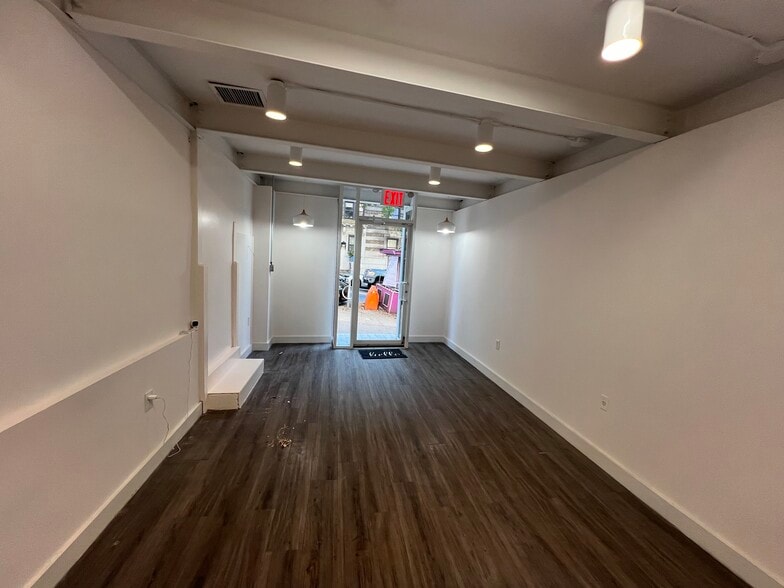 More Photos Of 831 W 181st St, New York Apartments For Lease