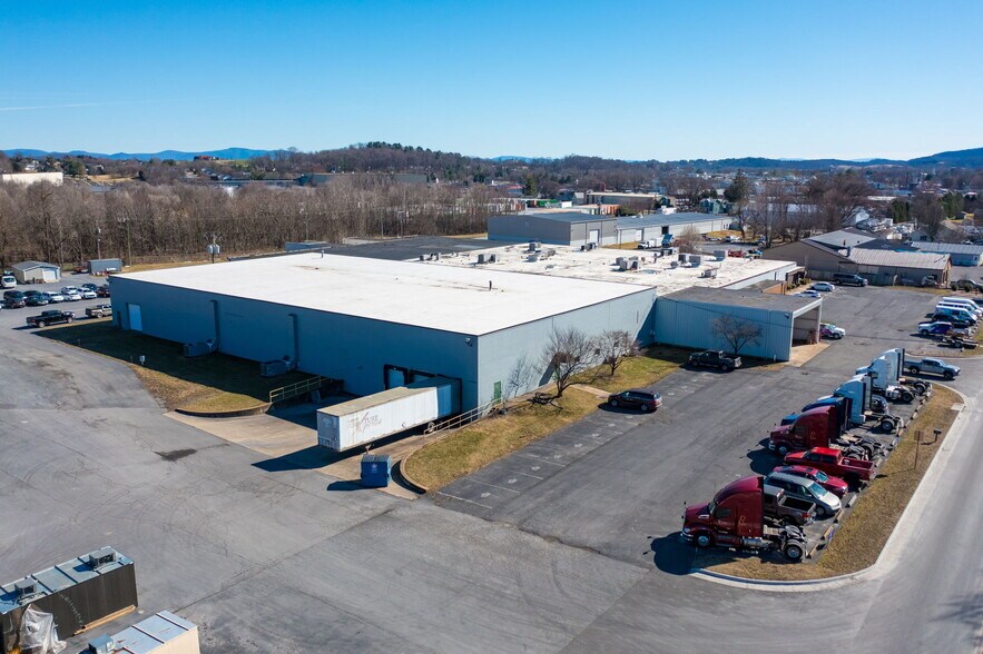 More Photos Of 213 Dry River Rd, Bridgewater Manufacturing For Lease