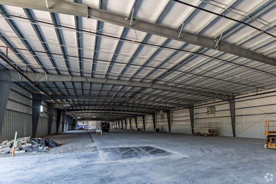 More Photos Of 815 Aviation Ln, Gallatin Unknown For Lease