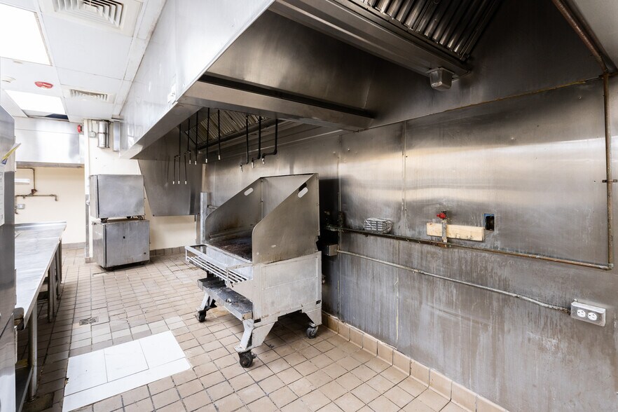 More Photos Of 3162 S Atlantic Ave, Daytona Beach Shores Restaurant For Lease