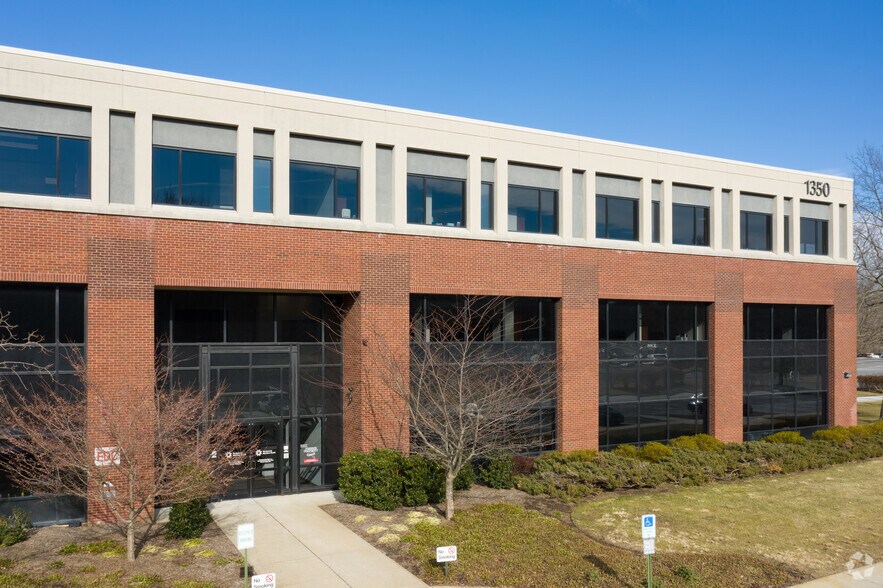 More Photos Of 1350 Campus Pky, Wall Township Office For Lease