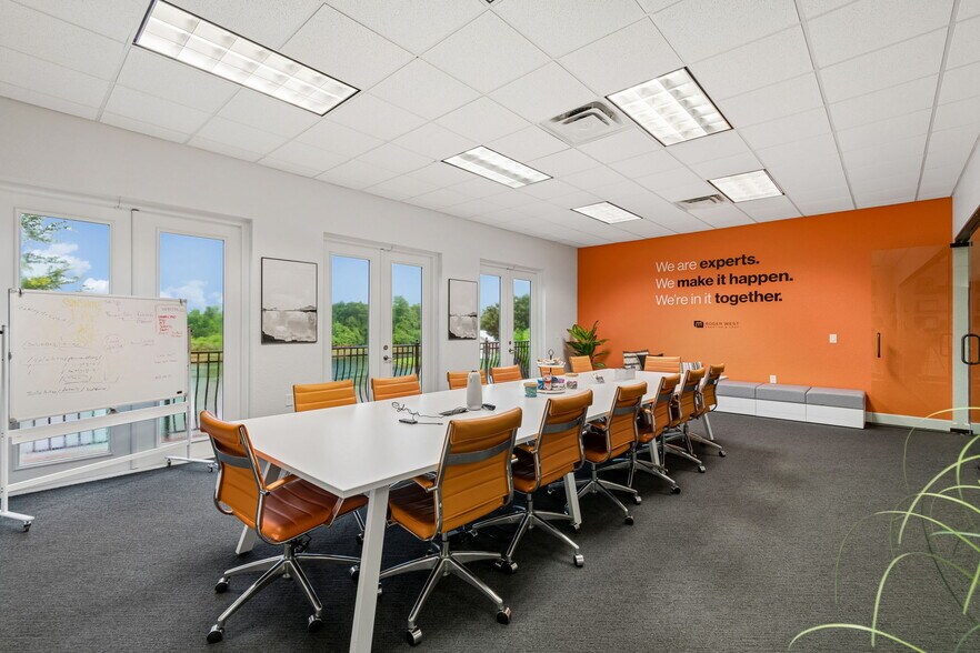 More Photos Of 6730 W Linebaugh Ave, Tampa Office For Lease