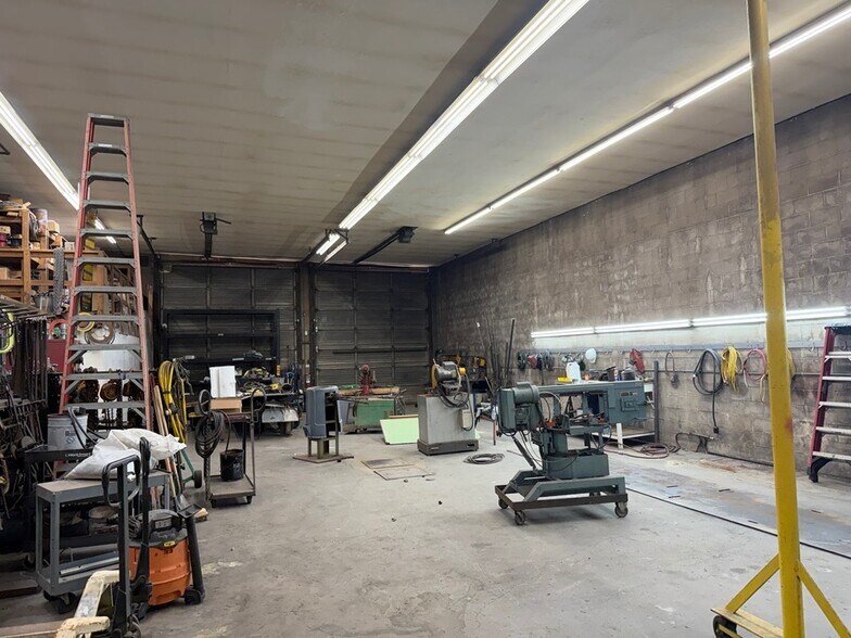 More Photos Of 5555 Leo Park Rd, West Jordan Warehouse For Lease