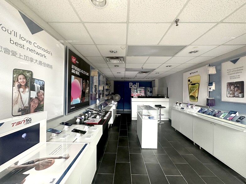 More Photos Of 8260 Westminster Hwy, Richmond Storefront For Lease