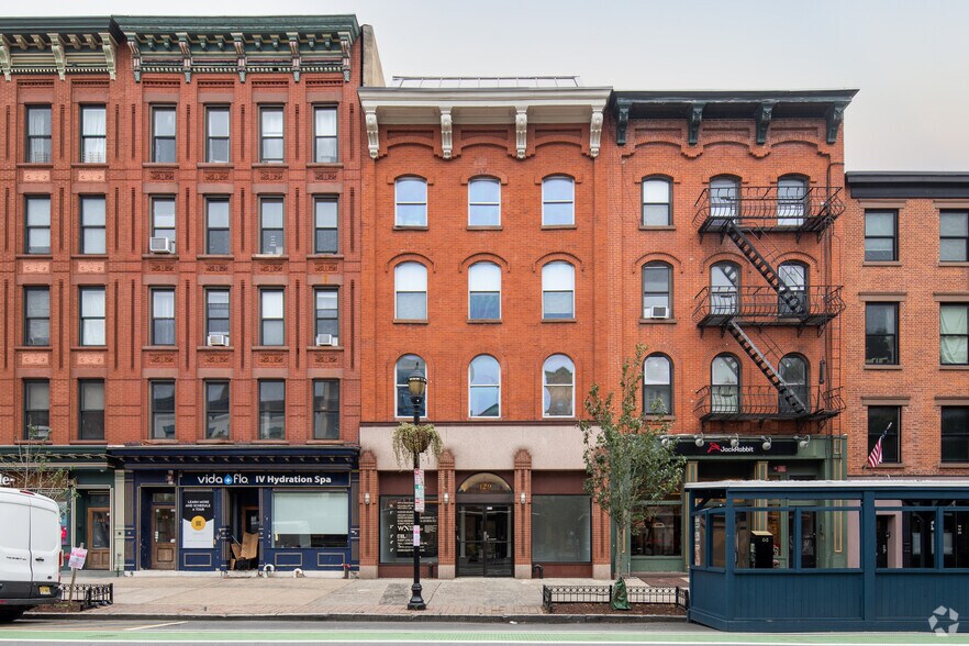 More Photos Of 129 Washington St, Hoboken Loft Creative Space For Lease