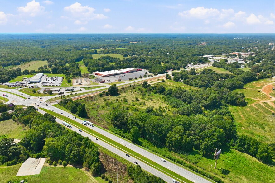 More Photos Of Hwy 441 and South Elm Street, Commerce Land For Sale