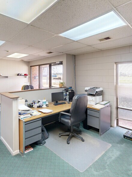 More Photos Of 611 Chicopee Rd, Benson Warehouse For Sale