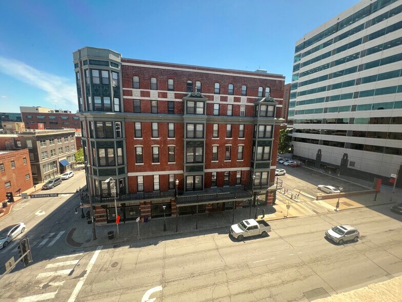 More Photos Of 1000 Broadway Blvd, Kansas City Loft Creative Space For Lease