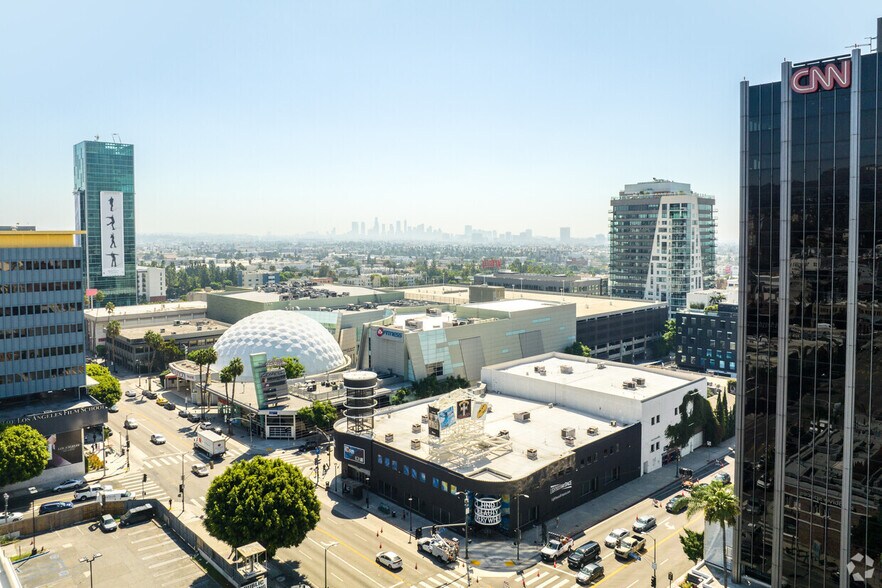 More Photos Of 6445 W Sunset Blvd, Los Angeles Storefront Retail Office For Sale