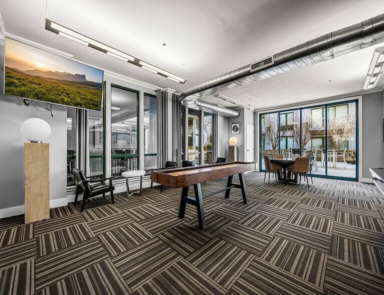 More Photos Of 121 Towne St, Stamford Apartments For Lease
