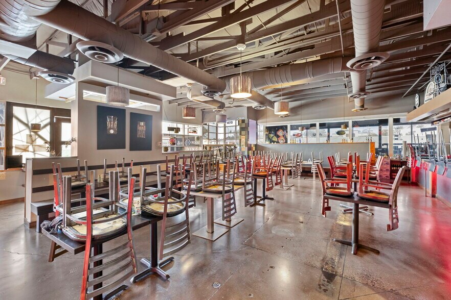 More Photos Of 1120 N Dobson Rd, Mesa Restaurant For Sale