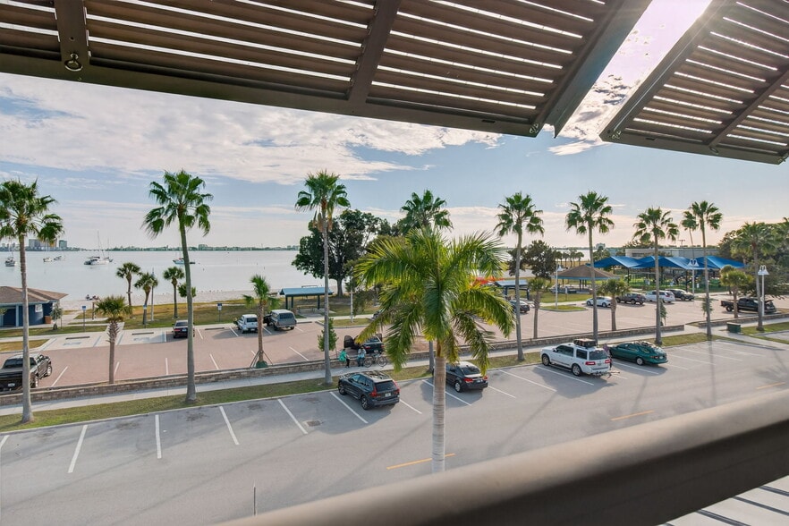 More Photos Of 5657 Shore S blvd, Gulfport Specialty For Sale