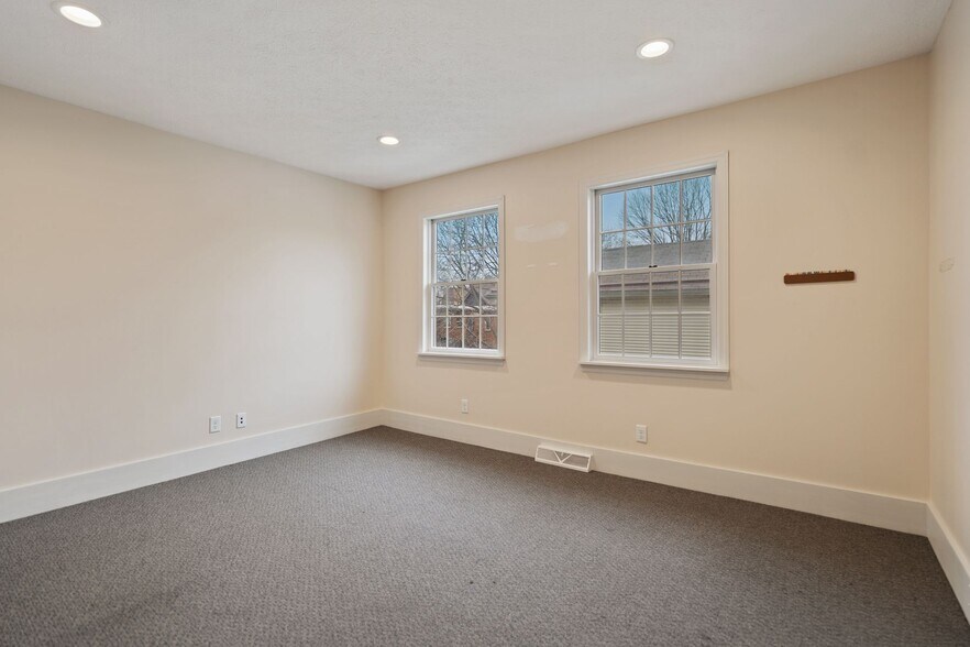 More Photos Of 396 4th St, Beaver Office Residential For Sale