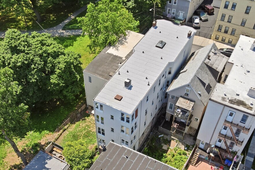 More Photos Of 4 Convent Ave, Yonkers Apartments For Sale