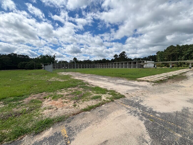 More Photos Of 4 Buff Blvd, Summerton Land For Sale