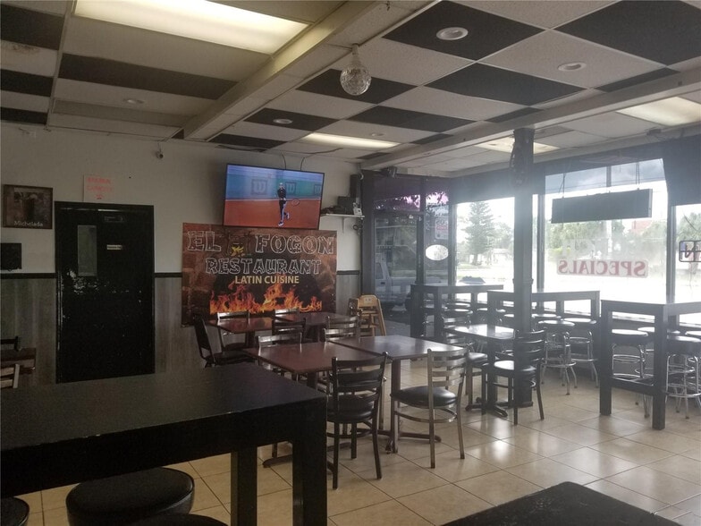 More Photos Of 3215 Davie Blvd, Fort Lauderdale Restaurant For Sale