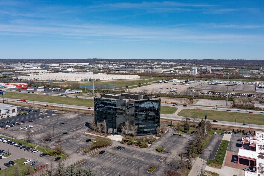 More Photos Of 11260 Chester Rd, Cincinnati Office For Lease