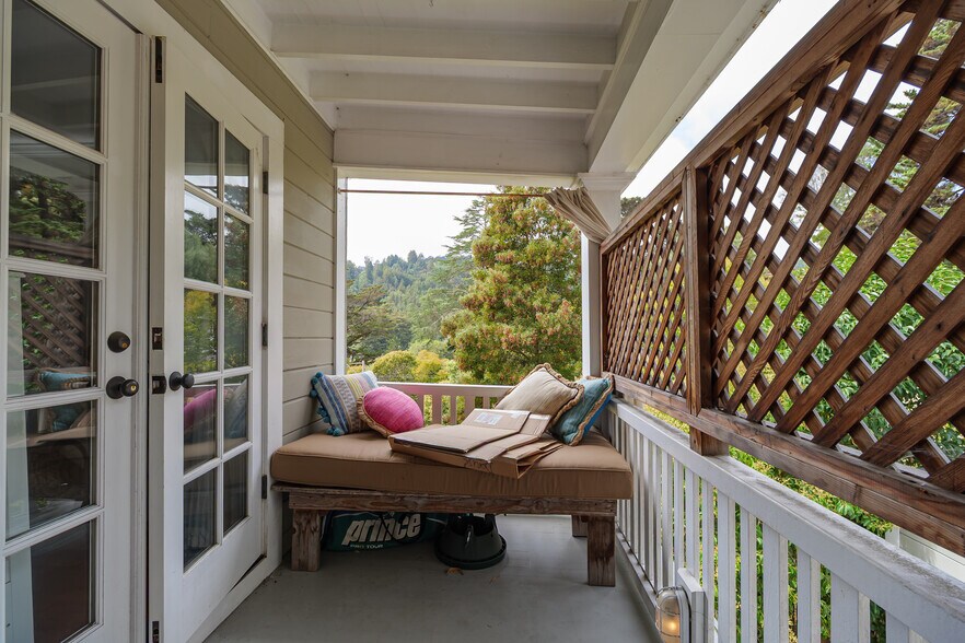 More Photos Of 65 Summit Ave, Mill Valley Apartments For Sale