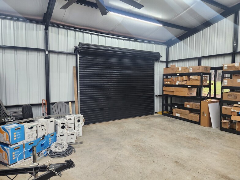 More Photos Of 102 County Road 180, Leander Loft Creative Space For Sale