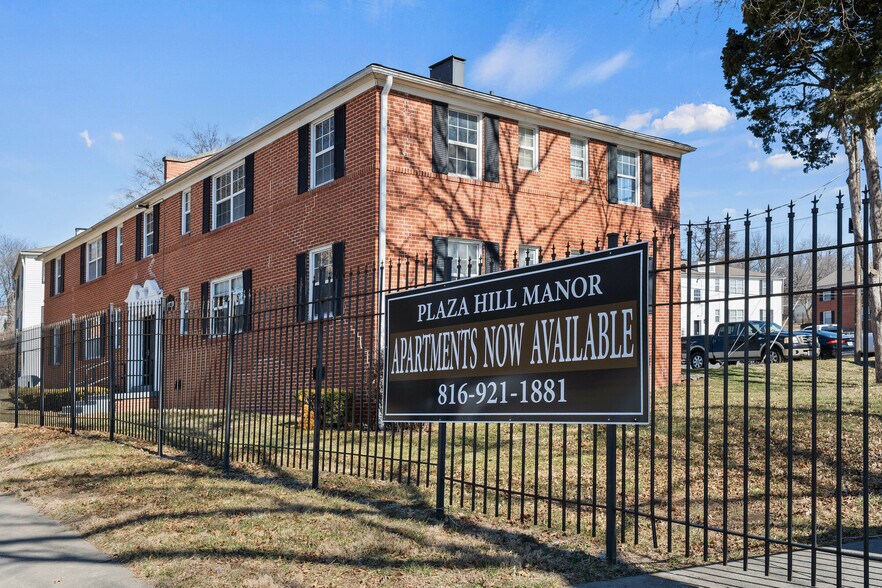 More Photos Of 3712 E 47th Ter, Kansas City Apartments For Sale