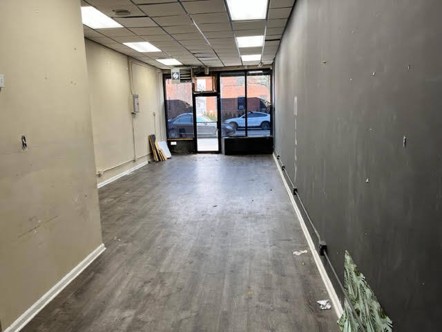 More Photos Of 20215 Hollis Ave, Saint Albans Storefront For Lease