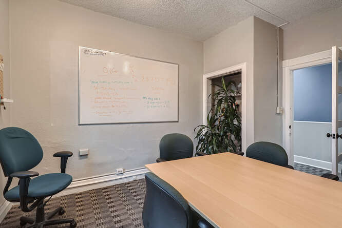 More Photos Of 1719 Emerson St, Denver Office For Lease