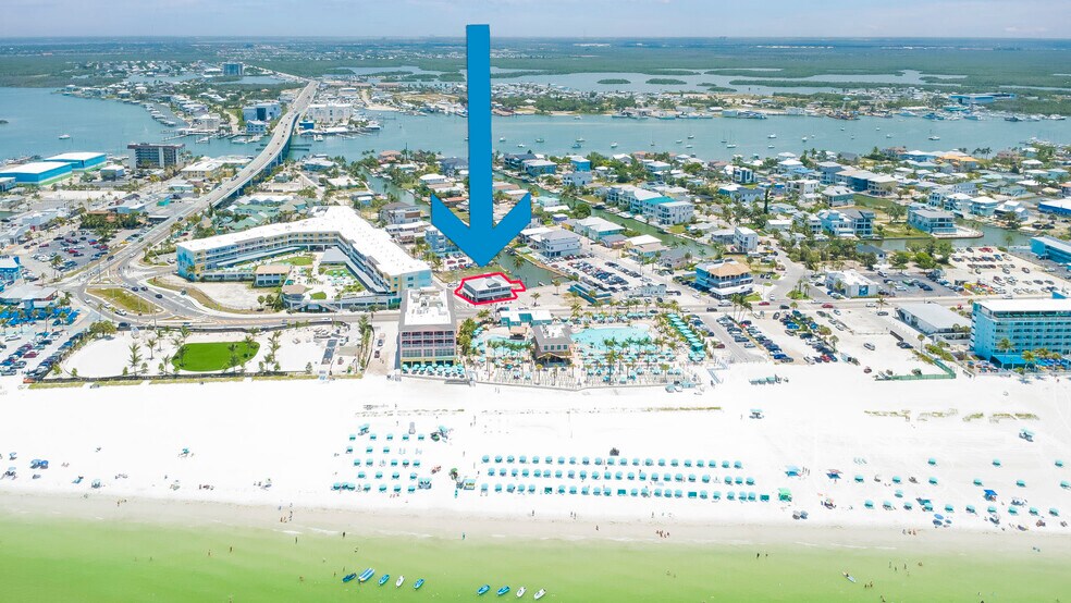 More Photos Of 1161-1165 Estero Blvd, Fort Myers Storefront Retail Residential For Sale