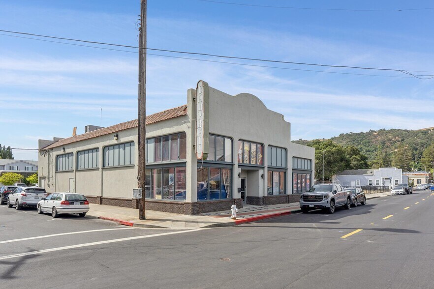 Primary Photo Of 636 Ward St, Martinez Theater Concert Hall For Sale