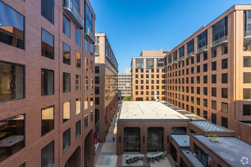 More Photos Of 1120 20th St NW, Washington Unknown For Lease