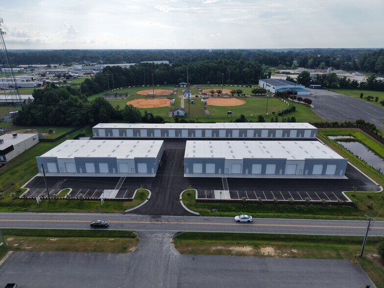 More Photos Of 4771 Reedy Branch Rd, Winterville Warehouse For Lease