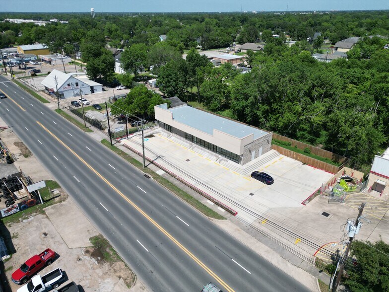 More Photos Of 1615 1st St, Rosenberg Medical For Sale