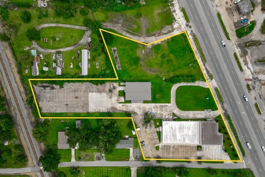 More Photos Of 805 Robin St/ 406 Airline Hwy, La Place Office For Sale